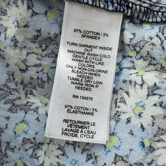 Vineyard Vines Women’s Puff Sleeve Button Front Blue Floral Blouse Size Medium - Picture 7 of 9